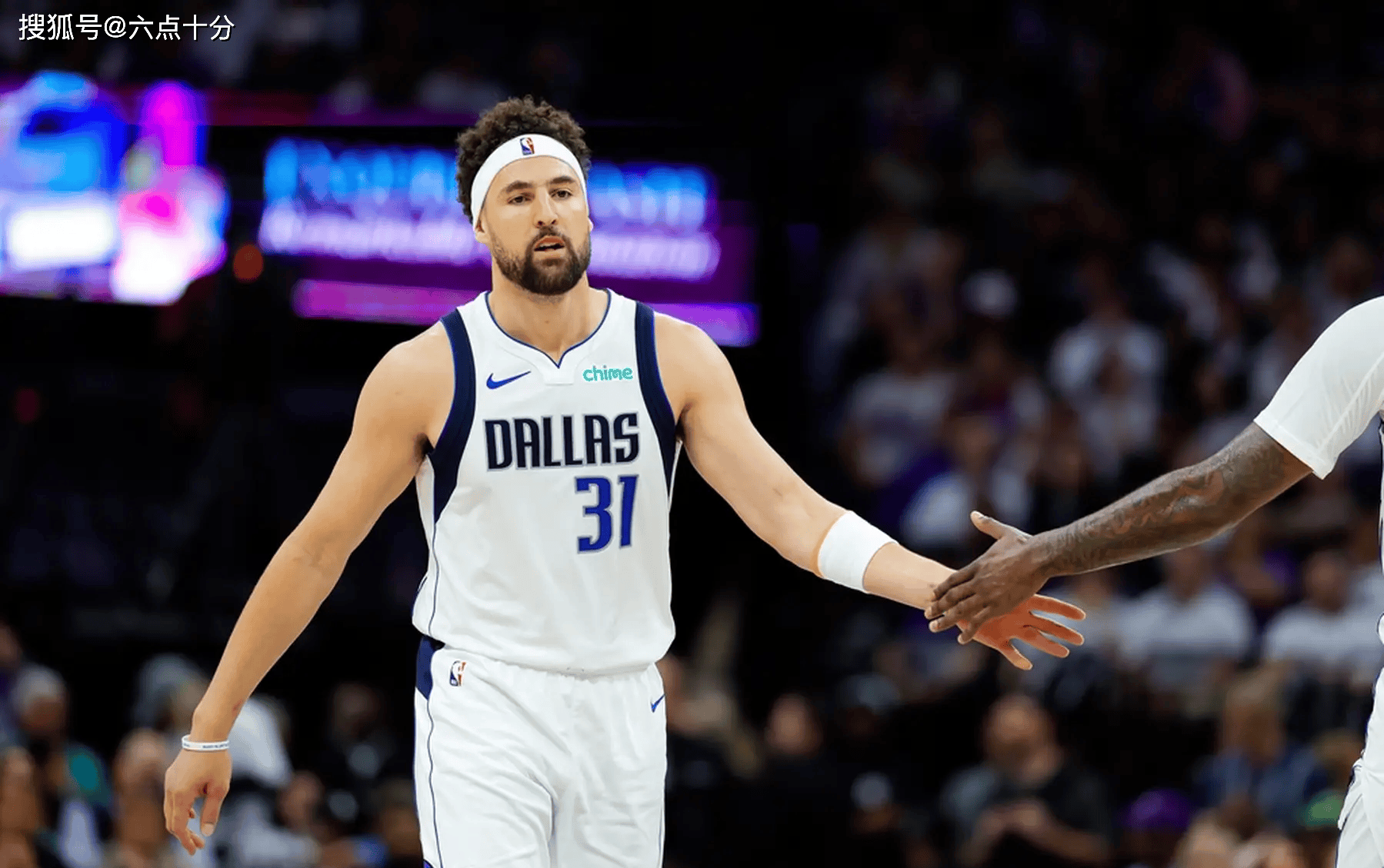 国王横扫独行侠，浓眉打破历史纪录的简单介绍