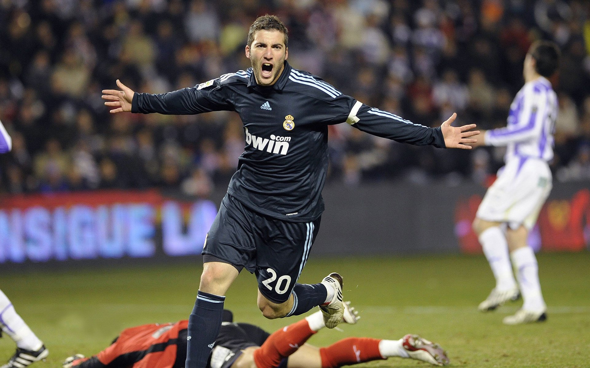 终结与新生，贝林厄姆闪耀定乾坤，埃及终结沙特王朝时代